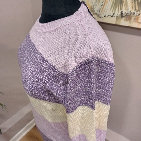 NWTS Plus Size Zenana Purple Color Block Woven Pullover Sweater - Picture 5 of 12